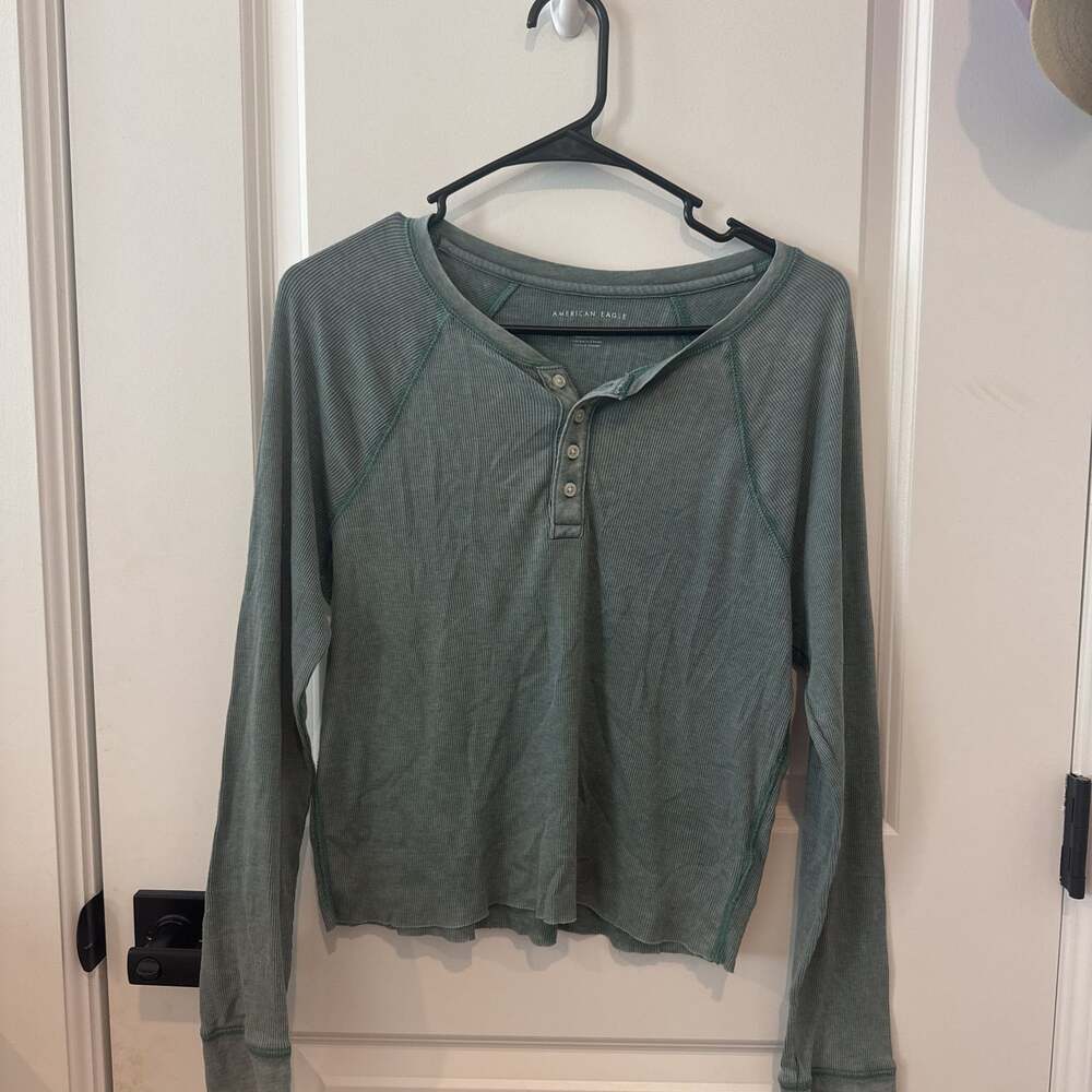 American Eagle Outfitters Green Waffle Knit Henley Top